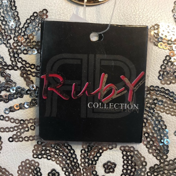 Ruby Collection Purse NEW! w/ Tags - Picture 10 of 11